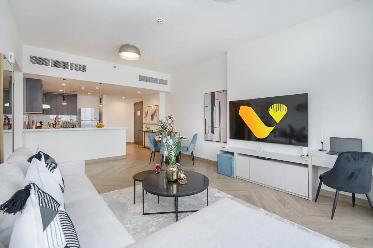 Apartment Vogue Al Wasl 1 Residence West 33Rd Floor With Sea View , Prime Location Walkable To Dubai Metro, Easy Access To Sheikh Zayed Road & Dubai World Trade Centre